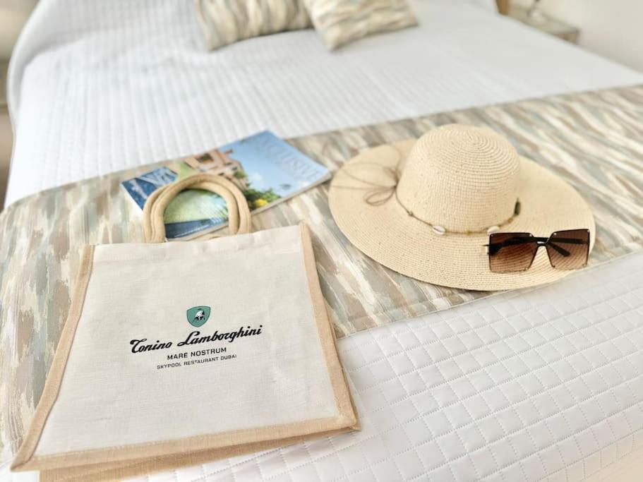 Welcome To Villa Bali A Luxurious Modern Getaway Лос Кристианос Экстерьер фото